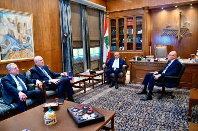 السنيورة وميقاتي وتمام سلام عند بري: ندعم جهود عون وسلام