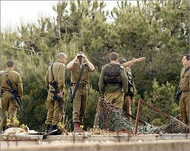 الجيش اللبناني ينسحب من نقاط مستحدثة على الحدود... واسرائيل تتوغل جنوبا