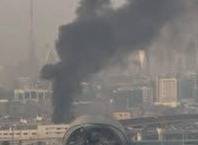 السيطرة على حريق في مصفح إثر استهداف بطائرة مسيّرة