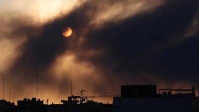 الجيش الإسرائيلي يشن موجة ضربات واسعة النطاق على إيران