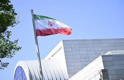 الخارجية الايرانية: سنغلق مضيق هرمز بحال توسيع العملية العسكرية