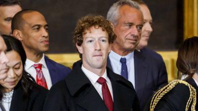 زوكربيرغ يطور 