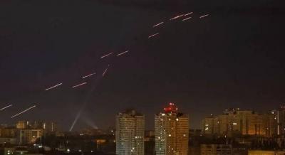 هجوم روسي واسع على أوكرانيا باستخدام 426 مسيرة وصاروخاً