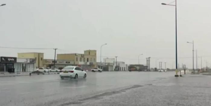 سلطنة عمان.. مقتل 5 أشخاص بسبب السيول