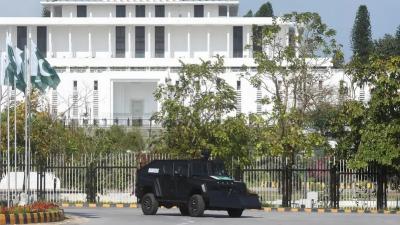 لقاء وجها لوجه... إسلام آباد تستعد لاستقبال وفدي إيران وأميركا