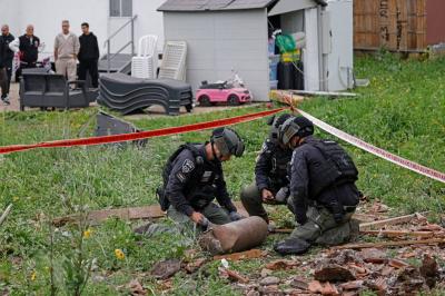 الغارات تتواصل على الجنوب.. 