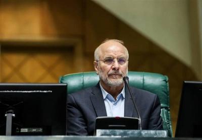 قاليباف ساخراً: من تغيير النظام الى البحث عن الطيار!