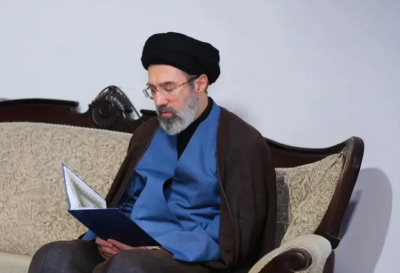 المرشد الإيراني فاقد للوعي وغير قادر على إدارة البلاد...تقارير استخباراتية تكشف