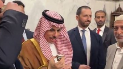 وزير الخارجية السعودي يتلقى اتصالاً هاتفياً من وزير خارجية إيران