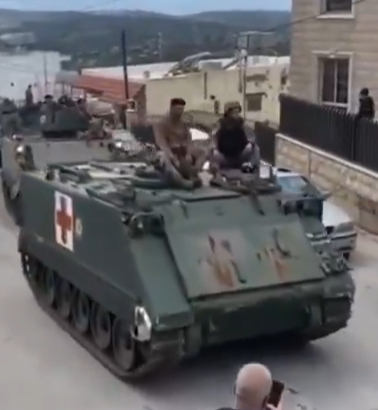 الجيش يخلي مراكزه في رميش وعين إبل.. والمواطنون باقون رغم المخاطر!