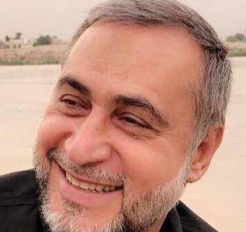 قيادي بارز جدّاً في 