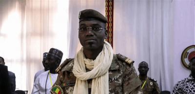 مقتل وزير دفاع مالي في هجوم بسيارة مفخخة