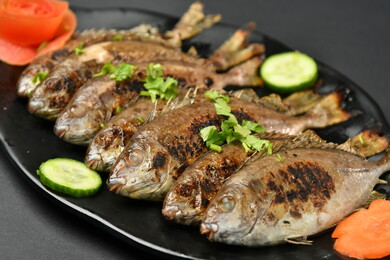 كم مرة يجب تناول السمك أسبوعيًا؟ الإجابة تحسمها التوصيات