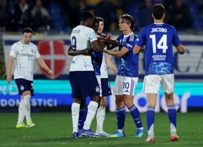 إنتر يقلب الطاولة على كومو ويحلق في الصدارة