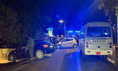 جرحى بحادث سير قرب مستشفى مار مخايل في عمشيت