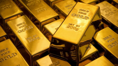 الذهب يتراجع مع تعافي الدولار