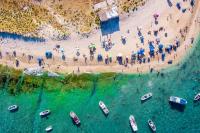  شاطئ جزيرة الأرانب