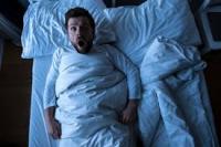 انتفاضة النوم (Hypnic Jerk)
