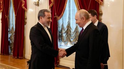 بوتين وعراقجي يبحثان مستقبل الحرب وتوازنات المنطقة