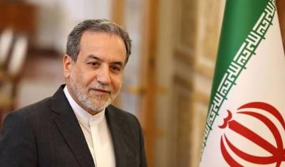عراقجي يهاجم المشروع الأميركي الخليجي بشأن مضيق هرمز