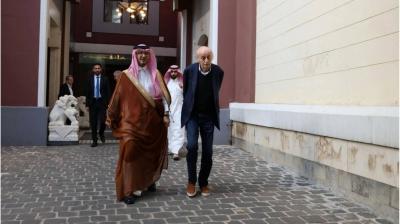 جنبلاط استقبل بخاري في زيارة وداعية
