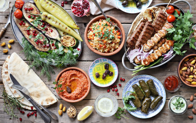 أشهر الأكلات اللبنانية التي يحبها السياح