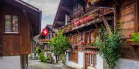 Brienz town in Swiss Alps Brienz town in Swiss Alps