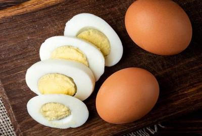 فوائد تناول البيض يوميًا للجسم