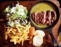 Slate Bistro Bar & Grill
