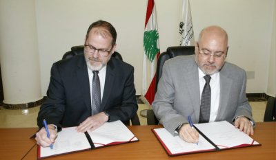 الأبيض يوقع مذكرة تفاهم لضمان تأمين لقاح الإنفلونزا للبنان