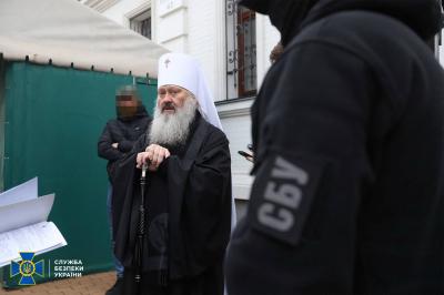 رجل دين أوكراني يمثل أمام المحكمة لهذا السبب!