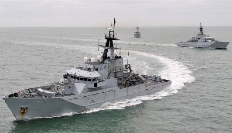 البحرية الفرنسية ترافق ناقلة نفط في غينيا بعد تخلي قراصنة عنها