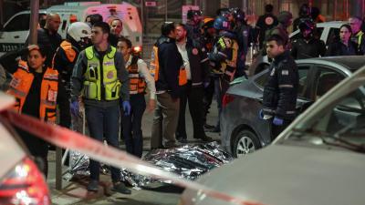 يديعوت أحرونوت: 6 إصابات على الأقل في إطلاق نار جنوبي القدس