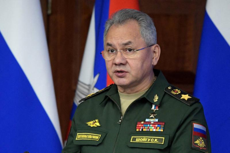وزير الدفاع الروسي يعد بزيادة إمدادات الذخيرة للقوات على الجبهة