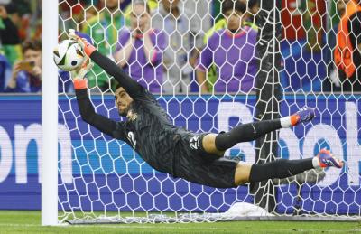 أفضل 10 حراس مرمى في تاريخ كأس العالم