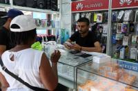 اختيار متجر هواتف موثوق
