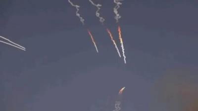 الجيش الأميركي يعلن إسقاط مسيّرات إيرانية استهدفت سفنا في هرمز
