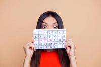 How many days does a normal menstrual cycle last? How many days does a normal menstrual cycle last?