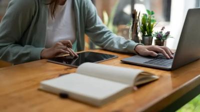 أفضل الدورات المجانية عبر الإنترنت في لبنان