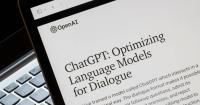 مقارنة بين ChatGPT وGemini وClaude
مقارنة بين ChatGPT وGemini وClaude