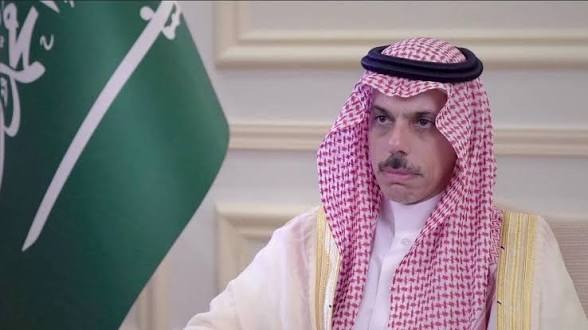 Saudi Arabia Stresses the Importance of Tackling Regional Issues Alongside the Iranian Nuclear File