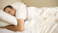 Does vitamin B12 deficiency cause excessive sleep?