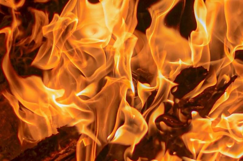 Man Arrested After Setting Fire to His Own Home and Threatening Public Safety in Beirut