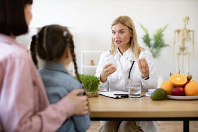 أعراض نقص فيتامين B12 عند الأطفال