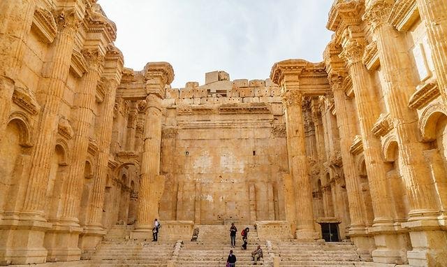 Discover Baalbek: Ancient History and Prominent Landmarks