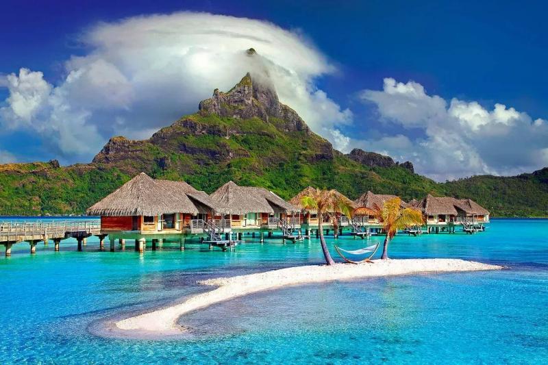 Top Islands for a Romantic Honeymoon Getaway
