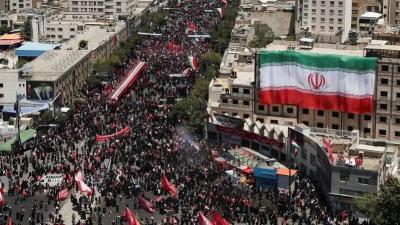 في غياب مجتبى... جثمان علي خامنئي يوارى الثرى