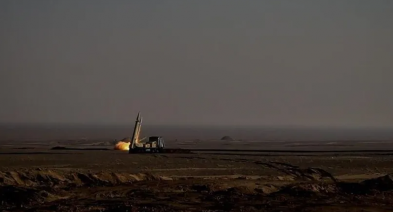 Iranian Revolutionary Guards Claim Strikes on U.S. Military Bases in Middle East