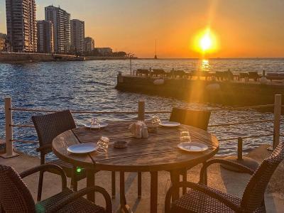 مطاعم بيروت المطلة على البحر