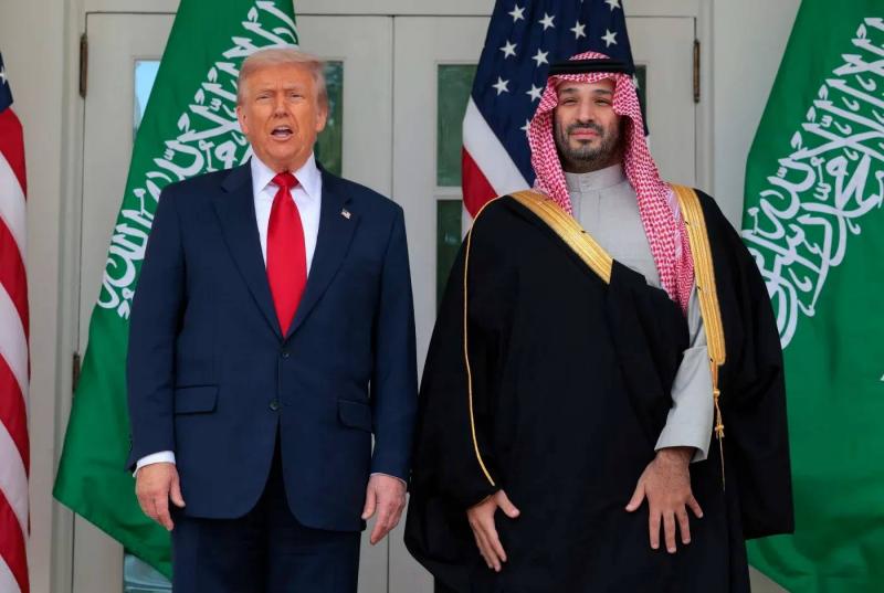 Trump Greenlights 30-Year Nuclear Deal with Saudi Arabia, Stirring Middle East Tensions